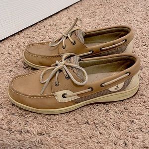 Sperry- Women Tan Topsider Classic Shoe